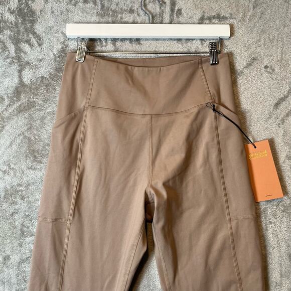 Girlfriend Collective Sz Large High-Rise Tan 7/8 Leggings Women's New - Picture 2 of 6